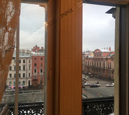 Как выглядит внутри квартира с уникальным видом на Аничков мост - «Статьи о недвижимости»