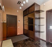 Как выглядит квартира рядом с известными соседями - «Статьи о недвижимости»