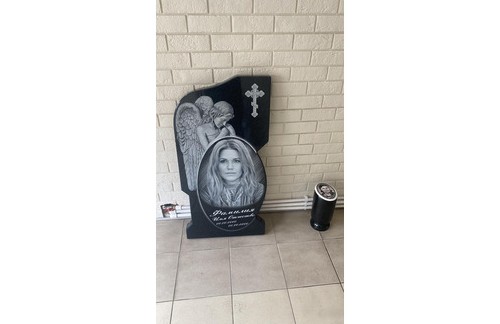 Центр изготовления памятников и надгробий в Белогорске любой сложности и формата. - «Услуги»